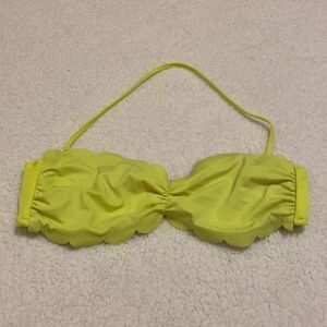 Pink Victoria’s Secret scalloped bandeau bikini M